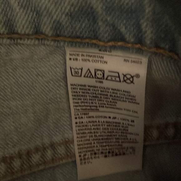 Banana Republic light wash jeans - Picture 4 of 5